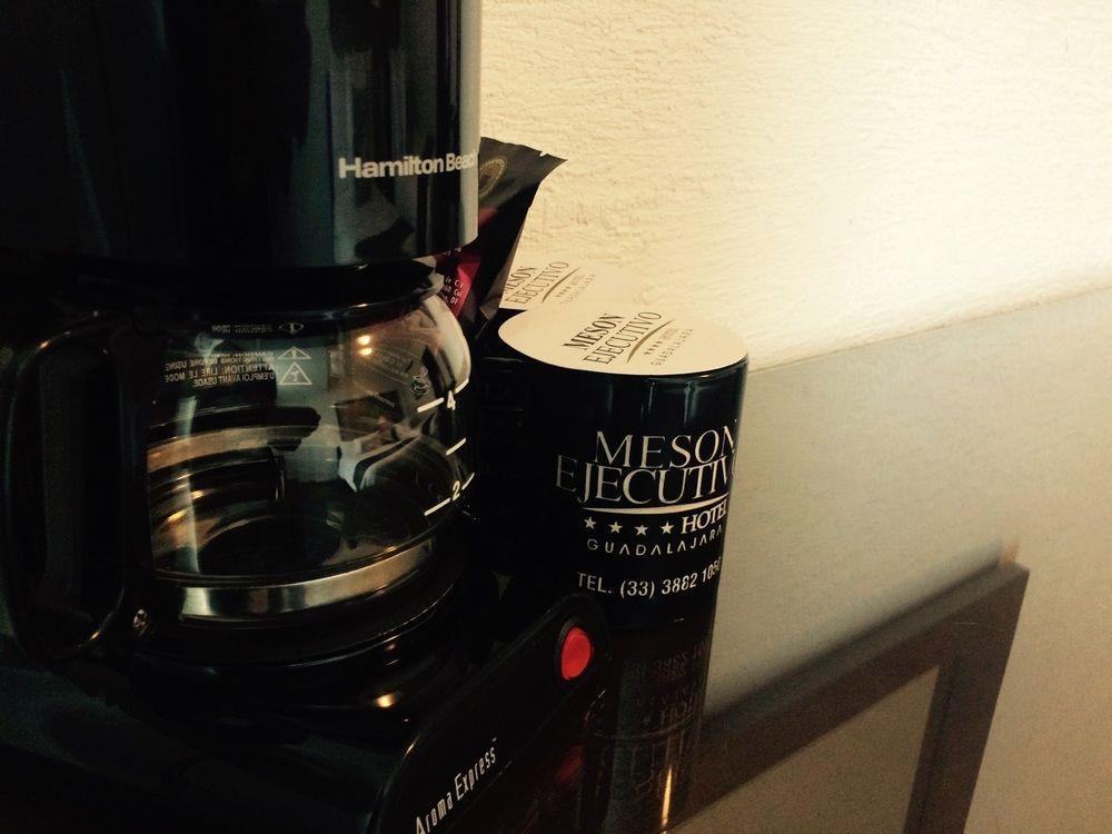 Meson Ejecutivo Minerva - Av Mexico 4*